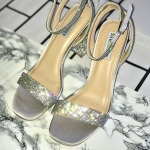 Gorgeous Steve Madden Crystal Heels
